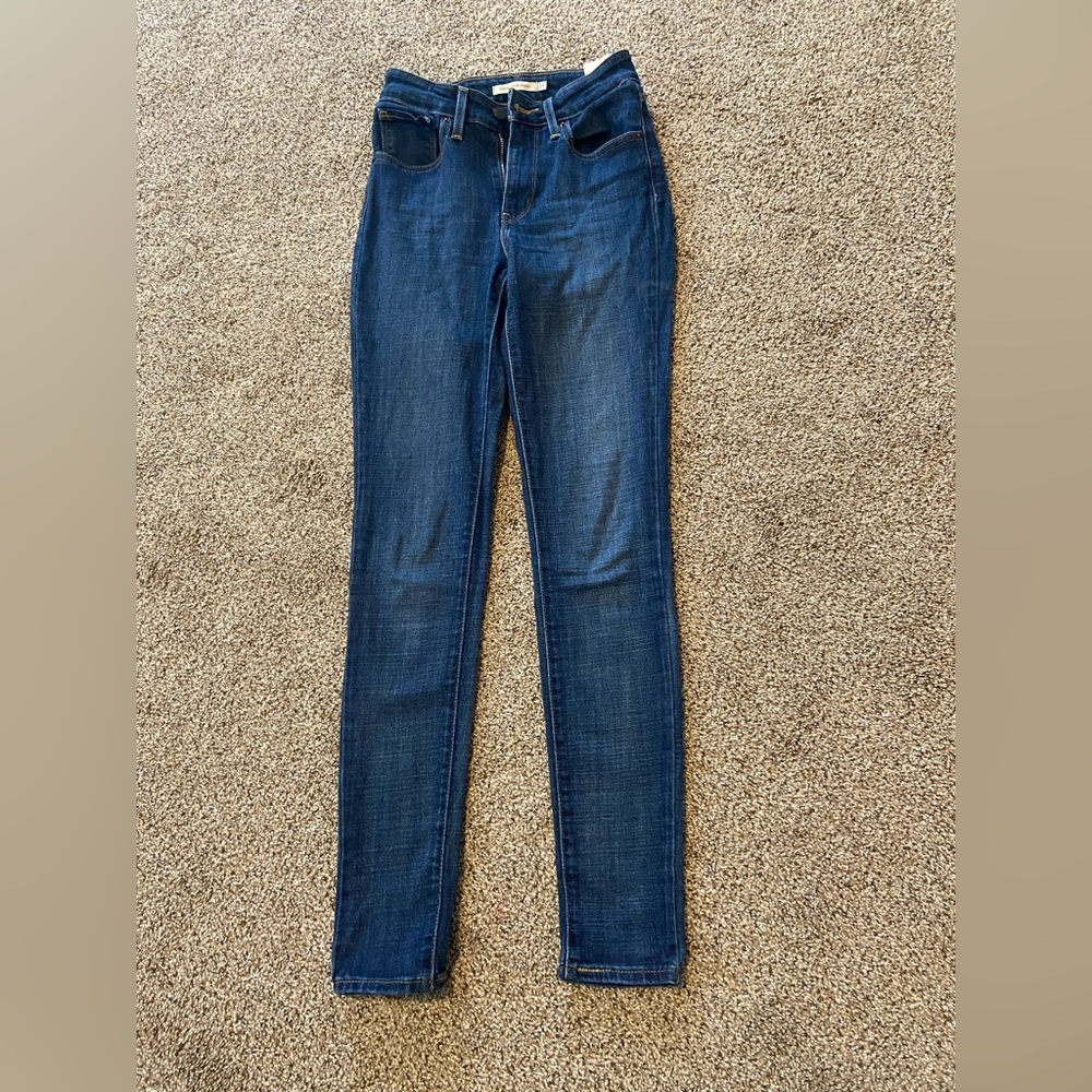 721 High Rise Levi’s Skinny Blue Jeans